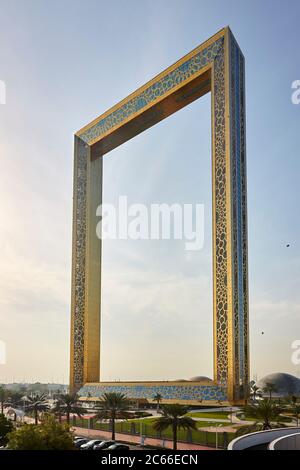 Dubai Frame, neue Attraktion mit Aussichtsplattform im Zabeel Park, eröffnet im Januar 2018, Dubai, VAE, Vereinigte Arabische Emirate Stockfoto