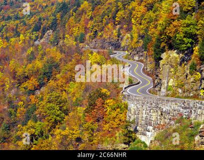 Rt. 97 bei 'Hawk's Nest Stockfoto