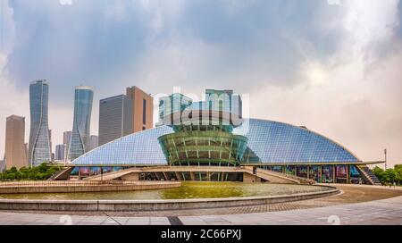 China, Hangzhou, jianggan Bezirk, qianjiang neue Stadt, Hangzhou Grand Theatre Stockfoto