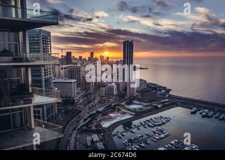 Luftaufnahme mit Zaituna Bay in Beirut, Libanon Stockfoto