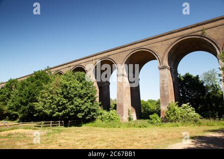 Landschaftsbild des Kapellviadukts in essex enland Stockfoto