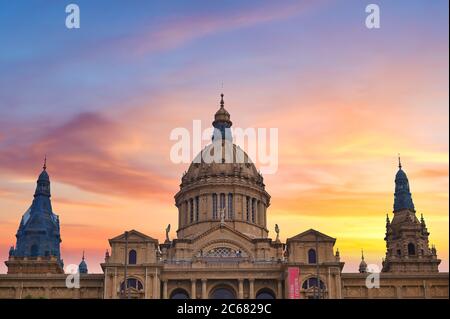 15. Juni 2019 - Barcelona, Spanien - der Palau Nacional, oder Nationalpalast, auf dem Berg Montjuic in Barcelona, Spanien. Stockfoto