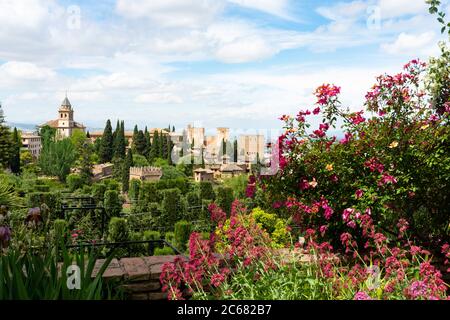 Alhambra Palast aus dem Generalife - Granada, Spanien Stockfoto