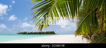 Blick auf den Strand auf der Aitutaki Lagune, Aitutaki, Cook Inseln Stockfoto