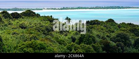 Blick auf den Strand auf der Aitutaki Lagune, Aitutaki, Cook Inseln Stockfoto