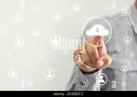 Hand berühren digitale Symbol auf Touch screen.Network Konzept Datenbank.Internet und Technologie Business.Administrative Struktur und Personalverwaltung Stockfoto