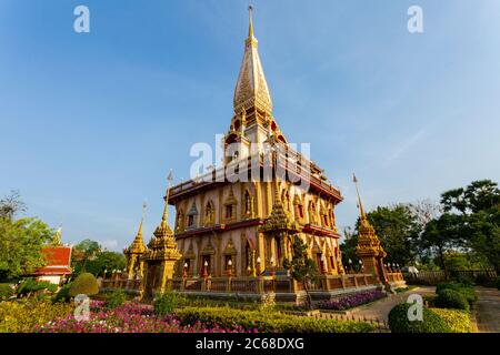 Der wichtigste der 29 buddhistischen Tempel von Phuket ist Wat Chalong oder formal Wat Chaiyathararam, im Chalong Subdistrip, Mueang Phuk Stockfoto