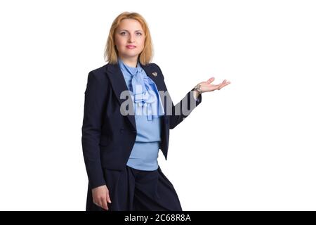 Plus Größe kaukasischen Geschäftsbüro Frau. Hält ihre Hand zeigt etwas auf der offenen Handfläche, Konzept der Werbung Produkt, leere Kopie Raum, isoliert auf weißem Hintergrund Stockfoto