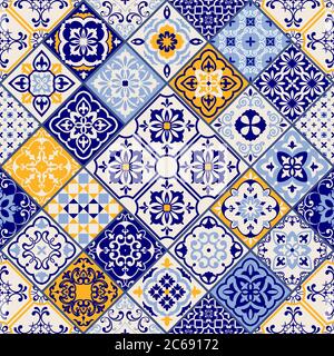 Nahtlos buntes Patchwork im türkischen Stil. Azulejos Fliesen Patchwork. Einrichtung in Portugiesisch und Spanien. Islam, Arabisch, Indisch, Ottomane Motiv. Stock Vektor