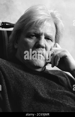 EXKLUSIV, 21. März 1997, Hamburg, Komponist, Musiker und Künstler Edgar Froese bei einem exklusiven Fotoshooting in Hamburg. Die Pionierin der elektronischen Musik und Gründerin der Band Tangerine Dream stand bei einer Pressekonferenz für ein paar Fotos zur Verfügung. Weltweit eingesetzt Stockfoto