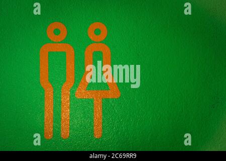 toilettenschild auf dem Boden eines öffentlichen Gebäudes Stockfoto