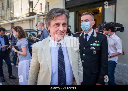 Mailand. Pressekonferenz des Generalkommandos der Carabinieri zur Festnahme eines 38-jährigen Italieners wegen ISIS-Propaganda auf dem Foto der Ministerpräsident Alberto Nobili (Carlo Cozzoli/Fotograf, Mailand - 2020-07-08) p.s. la foto e' utilizzabile nel rispetto del contesto in cui e' stata scattata, E senza intento diffamatorio del decoro delle persone rapresentate Stockfoto