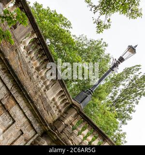 Die Baluster und architektonischen Details der Magdalen Brücke über den Fluss Cherwell in Oxford, England Stockfoto