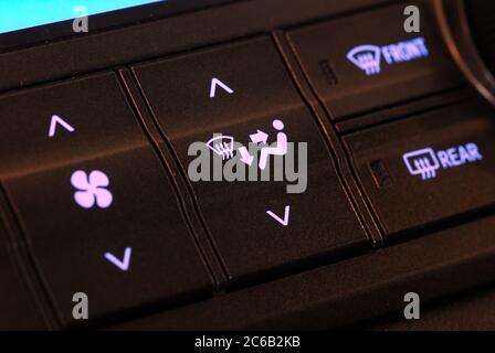 Taste für die Klimaanlage des Fahrzeugs Stockfoto