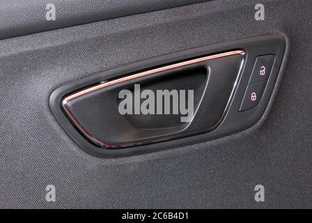 Autotürgriffe und elektrische Details Stockfoto