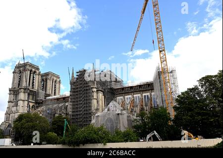 Die Kathedrale wird rekonstruiert, Blick von hinten Stockfoto