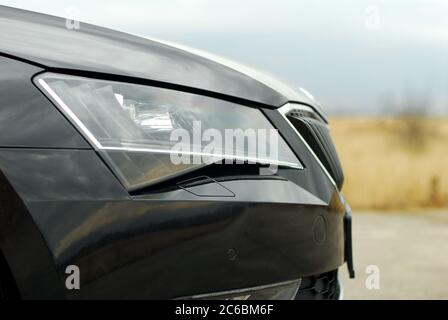 Autoscheinwerfer, Nahaufnahme der Autoscheinwerfer Stockfoto
