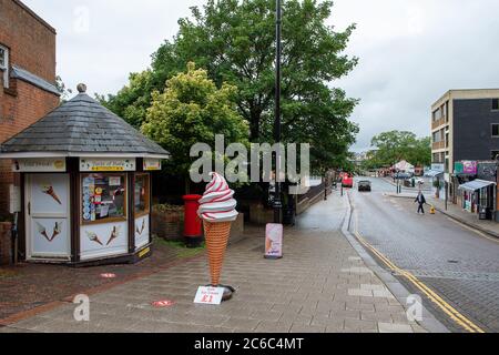 Windsor, Berkshire, Großbritannien. Juli 2020. Die Straßen in Windsor bleiben an Wochentagen nach der Coronavirus-Sperre ruhig. Quelle: Maureen McLean/Alamy Stockfoto