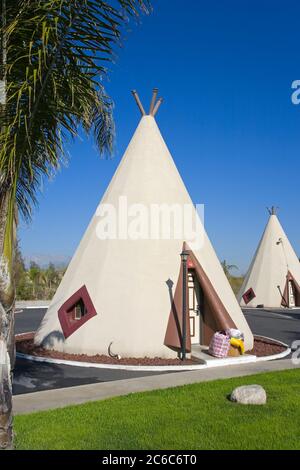 Wigwam Motel an der historischen Route 66, City of Rialto, California, USA Stockfoto