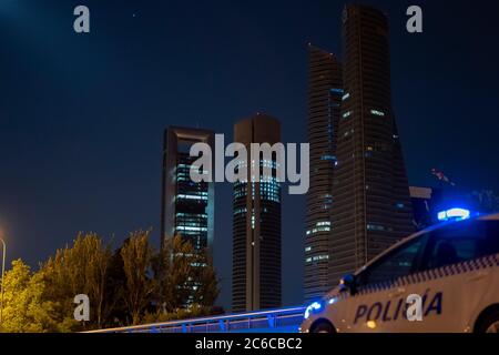 Skyline von Madrid mit der Polizei Stockfoto