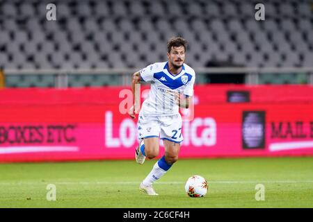 Turin (Italien), 08. Juni 2020. Italienische Seria A. Daniele Dessena von Brescia Calcio in Aktion während der Serie EIN Spiel zwischen Turin FC und Brescia Calcio. FC Turin gewinnt 3-1 gegen Brescia Calcio. Quelle: Marco Canoniero/Alamy Live News Stockfoto