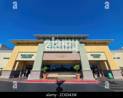 Las Vegas, 3. JULI 2020 - Außenansicht des Sprouts Marktes Stockfoto