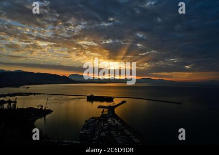 Panoramablick auf den Golf von Salerno, Italien. Stockfoto