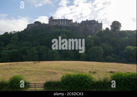 Stirling, Schottland, Großbritannien. Juli 2020. Im Bild: Stirling Castle. Mit der Lockdown-Liste möchte Scotlands Tourism nun wieder für Unternehmen öffnen. Quelle: Colin Fisher/Alamy Live News Stockfoto