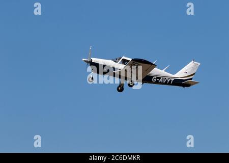 Piper PA-28-10R Cherokee Arrow G-AVYT Stockfoto