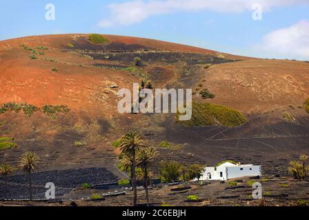 Ländliche Landschaft in der Nähe von Dorf Uga auf Kanarische Inseln, Lanzarote, Spanien Stockfoto