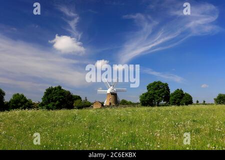 Sommer Ansicht von Heage Windmill, Heage Village, Derbyshire England Großbritannien Stockfoto