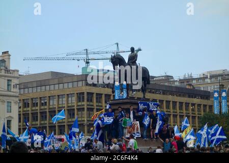 Schottische Unabhängigkeitskundgebung am George Square, Glasgow. September 2014 Stockfoto