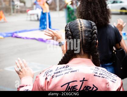 Schwarze Frau bei Black Lives Matter Protest Stockfoto