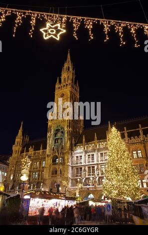 München-Weihnachtsmarkt Stockfoto