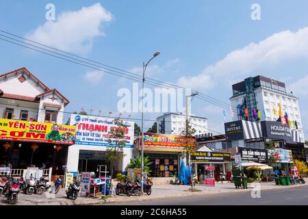 Restaurants, Hotels, Duong Tran Hung Dao, Hauptstraße, in Long Beach, Duong Dong, Phu Quoc, Vietnam, Asien Stockfoto