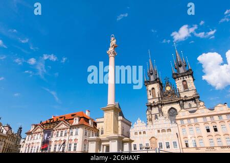 Mariansky sloup, Marianische Säule, errichtet im Juni 2020, Staromestske namesti, Altstädter Ring, Prag, Tschechische Republik Stockfoto