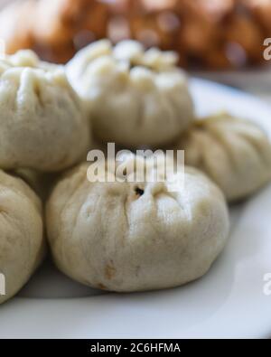 Eine Nahaufnahme von chinesischen Schweinebsbuns - Bao Stockfoto