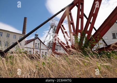 Freiberg, Deutschland. Juli 2020. Das Forschungs- und Ausbildungsbergwerk Reiche Zeche der TU Bergakademie Freiberg. Die 4. Sächsische Landesausstellung 'SilberBoom' ist vom 11. Juli bis 1. November 2020 für Besucher geöffnet. Quelle: Sebastian Kahnert/dpa-Zentralbild/dpa/Alamy Live News Stockfoto