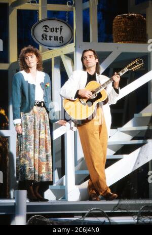 Lieder so schön wie der Norden, Folkloremusiksendung, Deutschland 1990, Sendung vom 8. März 1990, Gaststar: Duo 'Godewind' Stockfoto