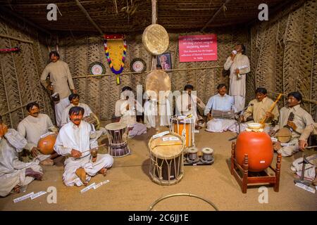 Touristenattraktionen in mysore, mysuru, Karnataka, südindien, mysore Zoo, mysuru tempe, mysore Tourismus und Straße Verkäufer, Sandmuseum, Skulpturenmuseum mysore Stockfoto