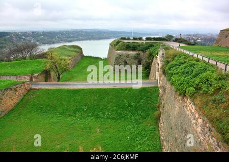 Festung Petrovaradin, Petrovaradinska tvrđava, Petrovaradin, Pétervárad, Serbien, Europa, ehemaliges Ungarn Stockfoto