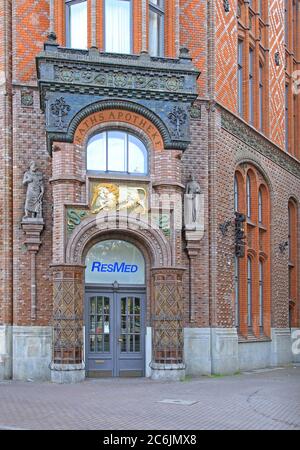 Hannover, 05. Mai 2011: Apotheke ResMed Landmark im dekorierten mittelalterlichen Gebäude in Hannover, Deutschland. Stockfoto