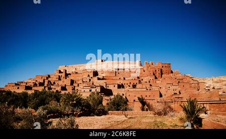 Merzouga Dorf im Oasis Dorf Hassilabied im Südosten Marokkos Stockfoto