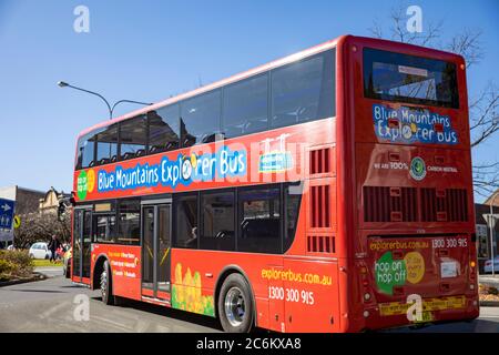 Blue Mountains australien Red Explorer Doppeldeckerbus in Leura Village, NSW, Australien Stockfoto