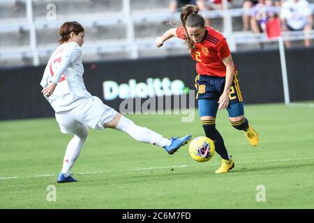 Japans Mayu Ikojiri #13 Versuch, den Ball während des SheBelieves Cup 2020 im Exploria Stadium in Orlando Florida am Donnerstag, den 5. März 2020 zu blockieren. Bildnachweis: Marty Jean-Louis Stockfoto