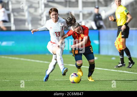 Spanien und Japan Spieler kämpfen für den Kopf während der 2020 SheBelieves Cup im Exploria Stadion in Orlando Florida am Donnerstag, 5. März 2020. Bildnachweis: Marty Jean-Louis Stockfoto