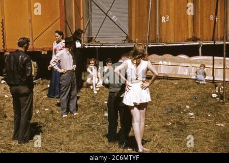 "Backstage" an der "Girlie" zeigen an der Vermont State Fair, Rutland, VT September 1941 Stockfoto