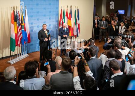 Sekretär Pompeo hält eine gemeinsame Presseaussendbarkeit mit dem polnischen Außenminister Jacek Czaputowicz in New York City, New York, 20. August 2019 Stockfoto