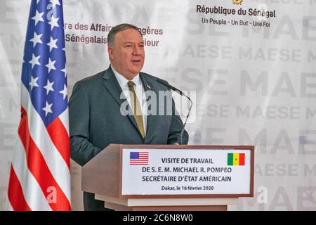 Staatssekretär Mike Pompeo im Senegal - Sekretär Pompeo hält Presseaussender in Daka cca. Februar 2020 Stockfoto