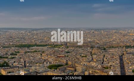 Blick auf Paris vom Montparnasse-Turm. Stockfoto